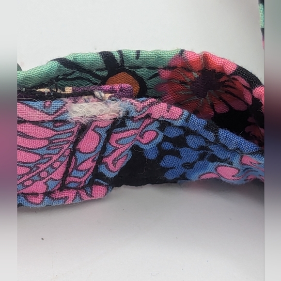 Small Vera Bradley Floral Fiesta Pattern Backpack - Picture 5 of 11